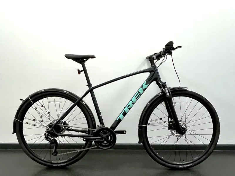 EX-DISPLAY Trek Dual Sport 3 Hybrid Bike Large 2021 in Nautical Navy